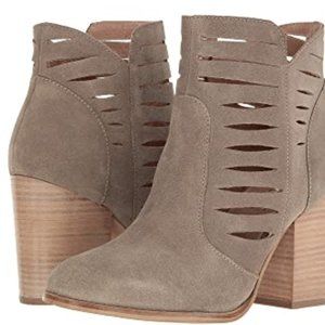 SEYCHELLE BOOTs cut out LETS GO CRAZY Taupe  Sz 8 1/2